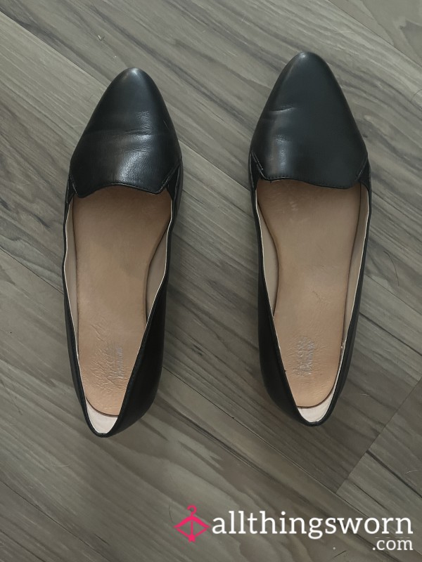 Worn Leather Dr Scholl’s Flats!
